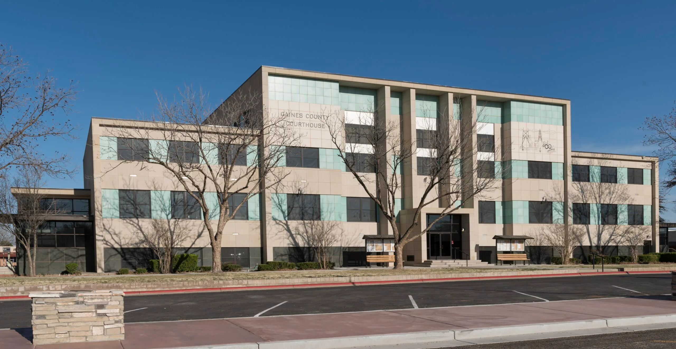 Gaines County Courthouse in Seminole, Texas